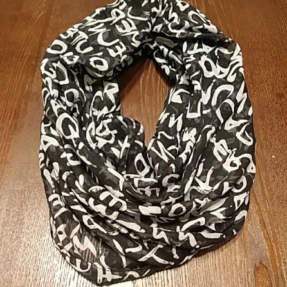 Alphabet Infinity Scarf